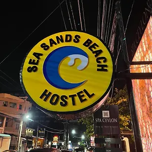  Hostal Sea Sands