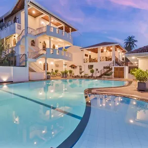 3* Отель Paradise Village